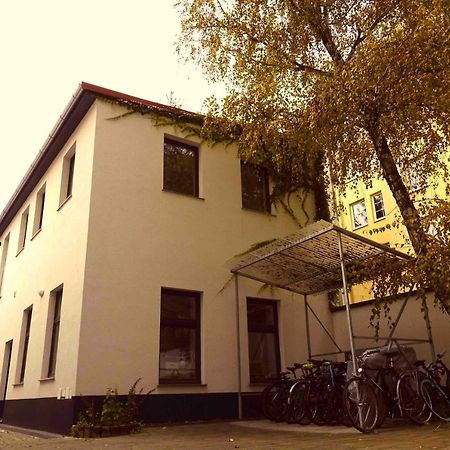 Studio U Parkplatz, Zentrale Ruhelage Neben Grunoase Apartment Vienna Exterior photo